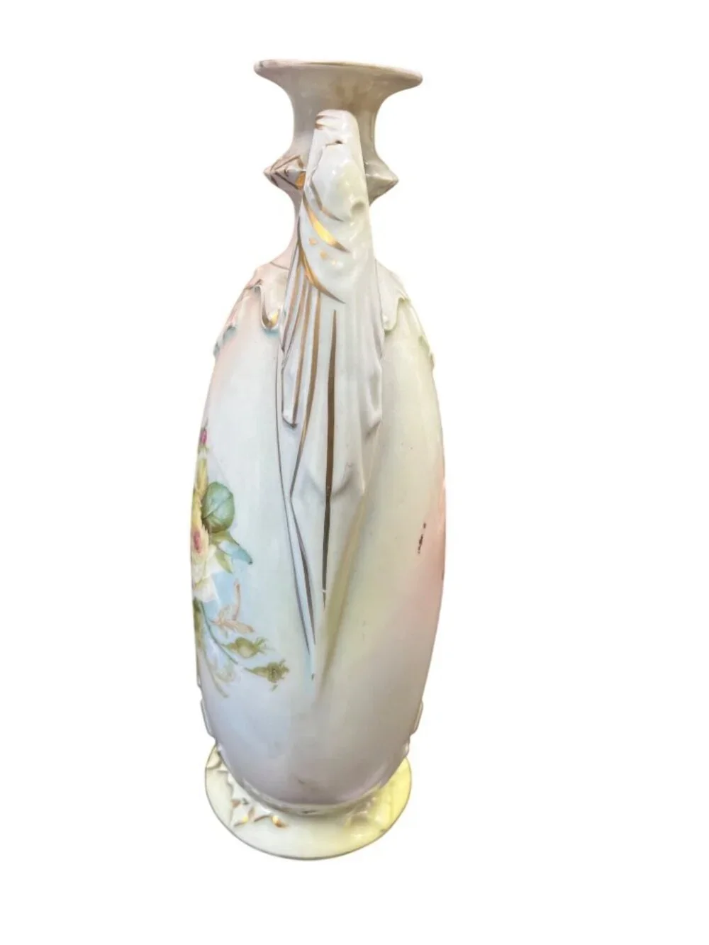 Antique Vase this exquisite